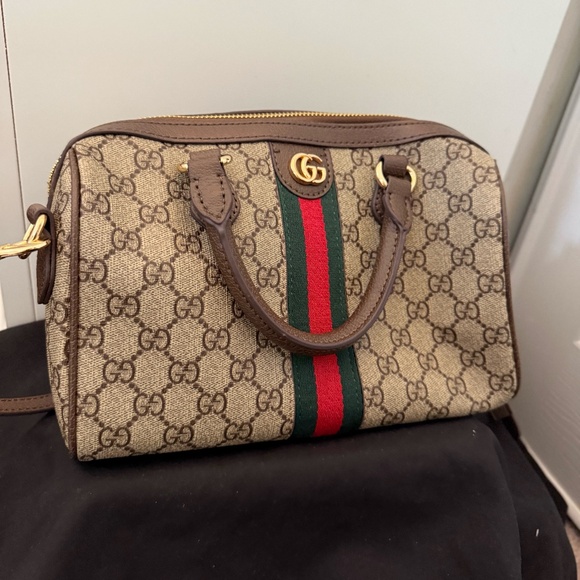 Gucci Bag - Picture 2 of 9